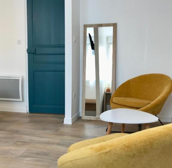 Полулюкс, Boutique Hôtel D Orbigny Chatelaillon   La Rochelle