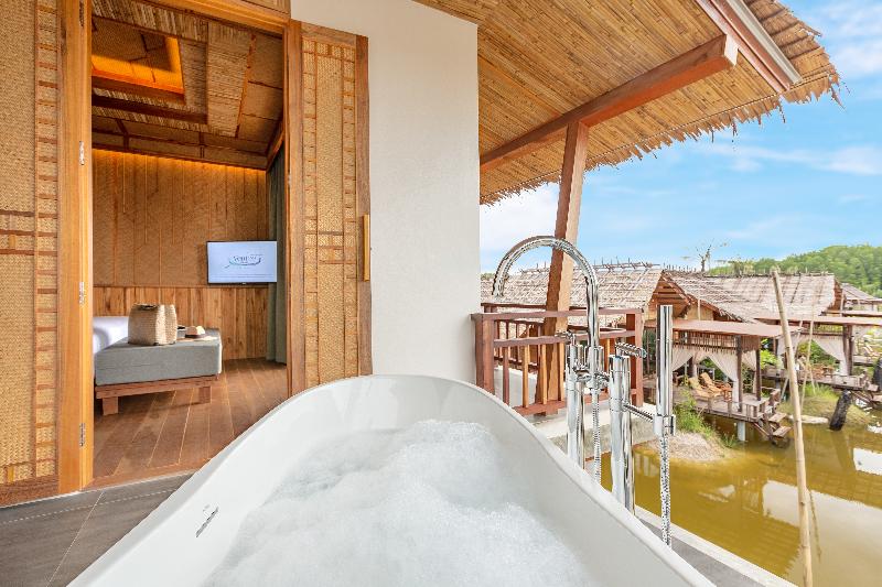 اتاق لوکس با چشم‌انداز, Venice Krabi Villa Resort