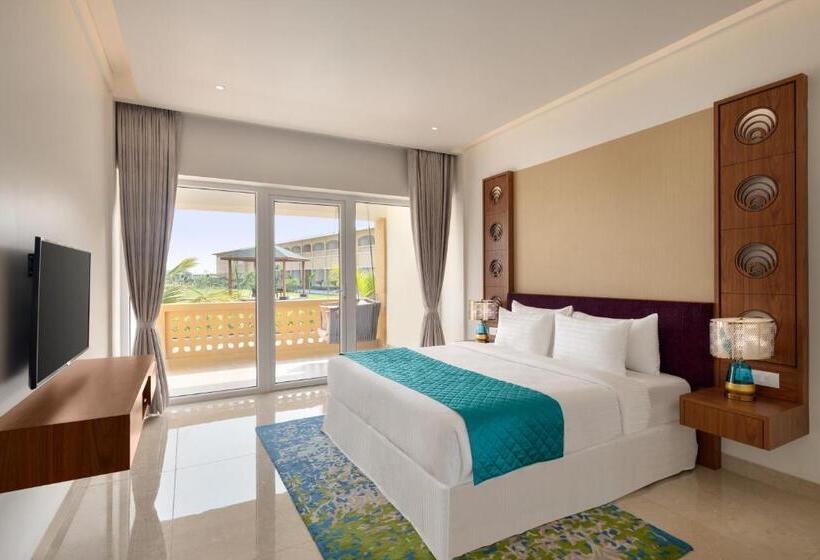 اتاق اجرایی با تخت بزرگ, Hawthorn Suites By Wyndham Dwarka