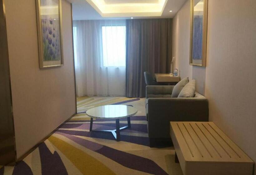 Номер Executive Кровать Кинг, Lavande Hotels·guilin Central Square Elephant Trunk Hill Scenic Area