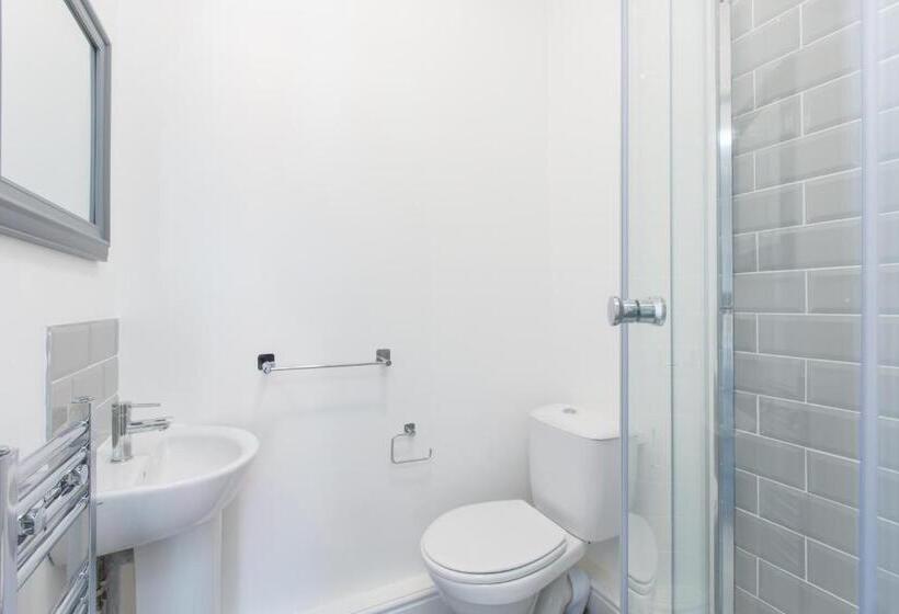 Дом 1 Спальня, Crewe Rooms Brooklyn Street