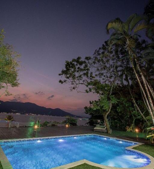 اتاق دلوکس مخصوص معلولین, Suítes Vista Pro Mar Ilhabela