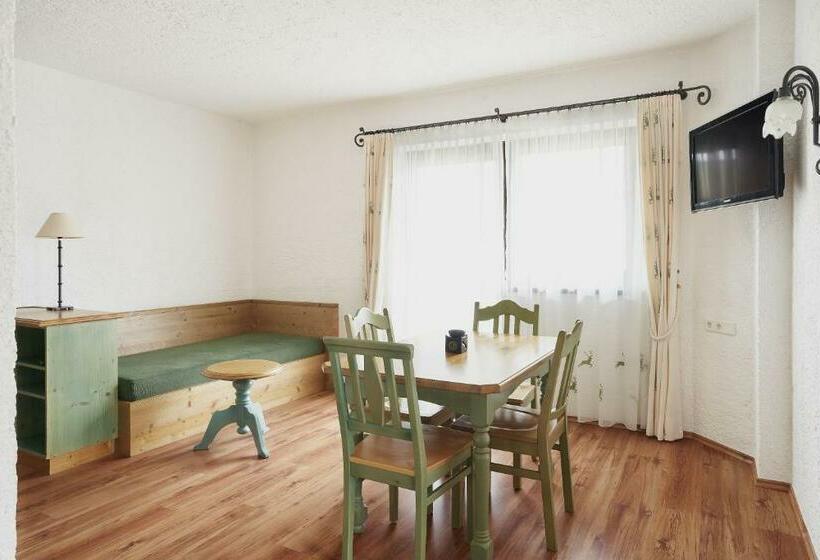 דירת שני חדרים, Rosamunde Apartments