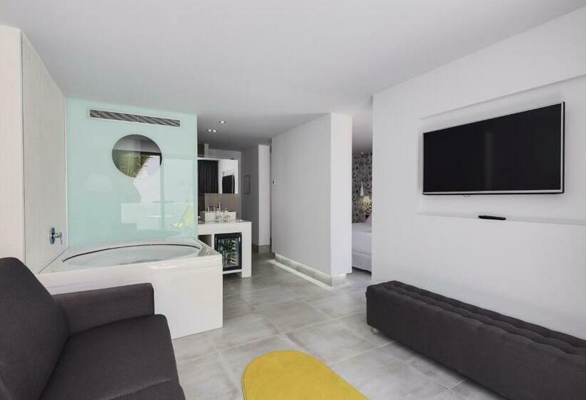 Juniorsviitti, Barcelo  Teguise Beach - Adults Only