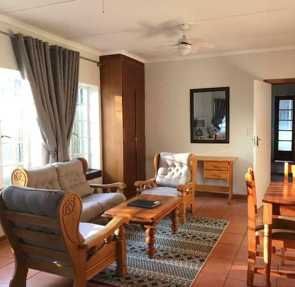 کلبه ییلاقی, Mein Heim Estate Guest Farm