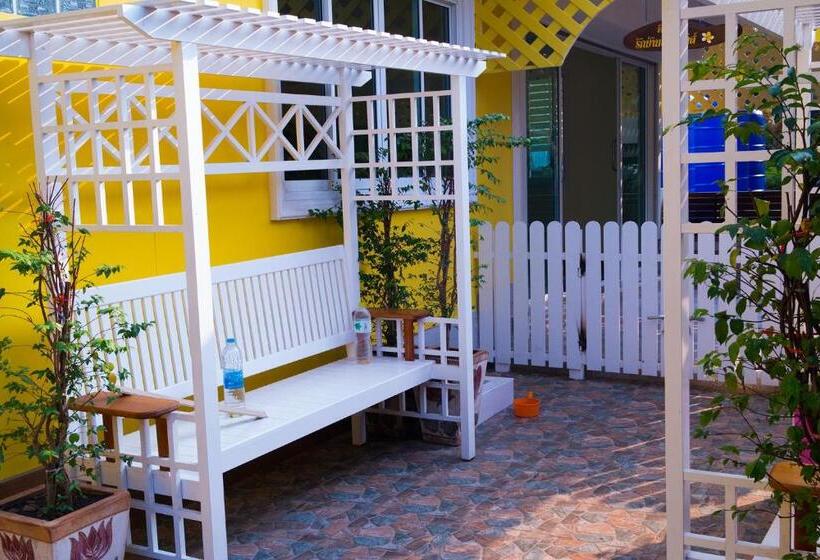 Номер Basic, Rak Ban Kerd House
