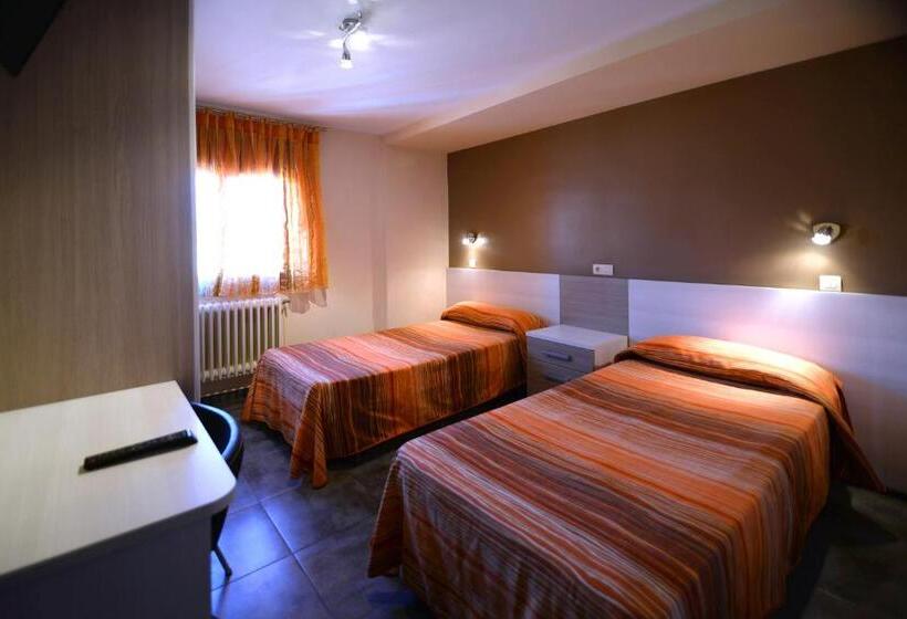 Номер Стандарт, Hostal Palacete De Los Arcedianos