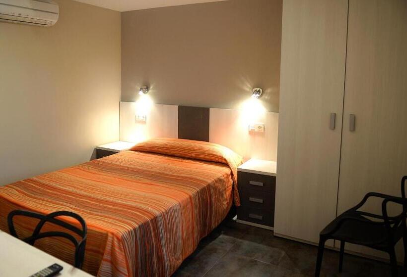 스탠다드 싱글 룸, Hostal Palacete De Los Arcedianos