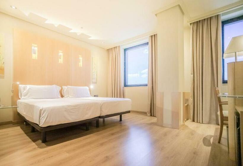 Habitación Estándar, Abba Madrid