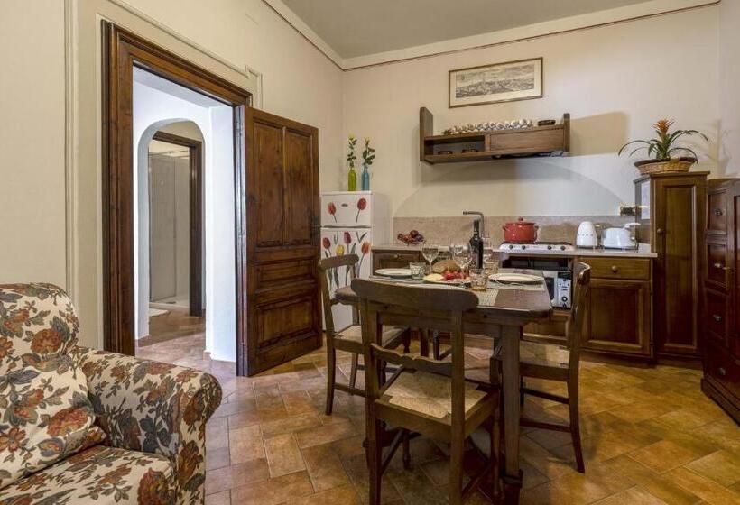 Апартаменты 2 Спальни, Borgo Grondaie