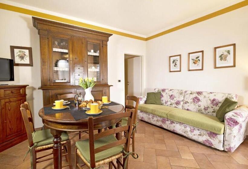 Апартаменты 2 Спальни, Borgo Grondaie