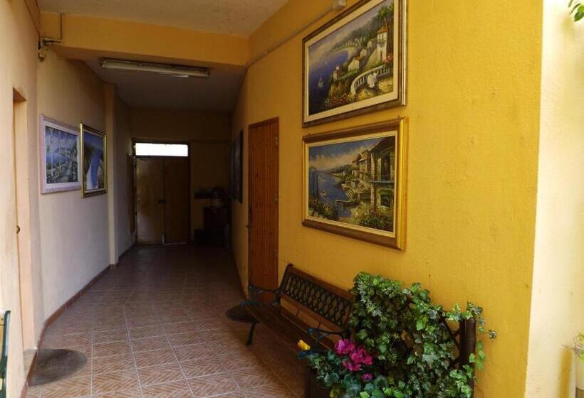 اتاق استاندارد یک نفره, B&b Le Grazie