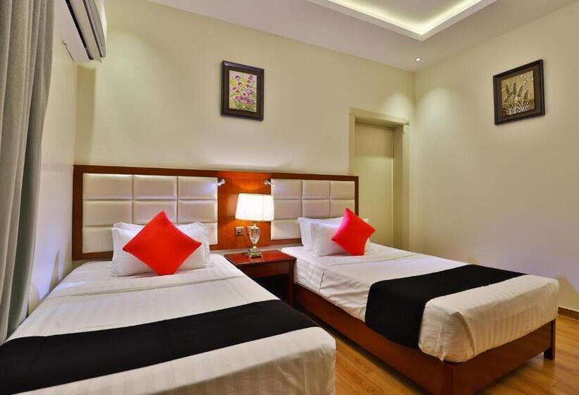 اتاق لوکس, Dreams Houses Furnished Suites