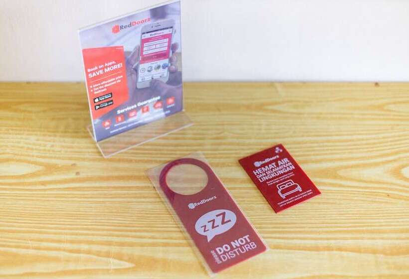 Номер Стандарт, Reddoorz @ Jalan Maengket Manado