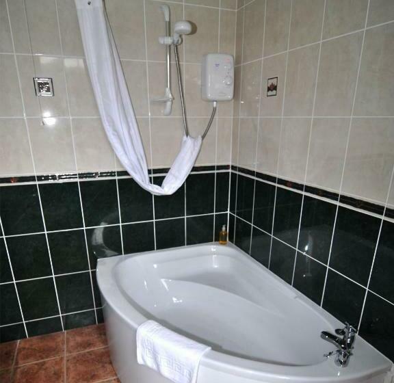 Номер Стандарт, Brook House Inn