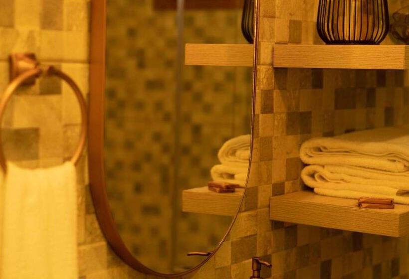 침실 2개 주택, La Veranda Hotel & Restaurant
