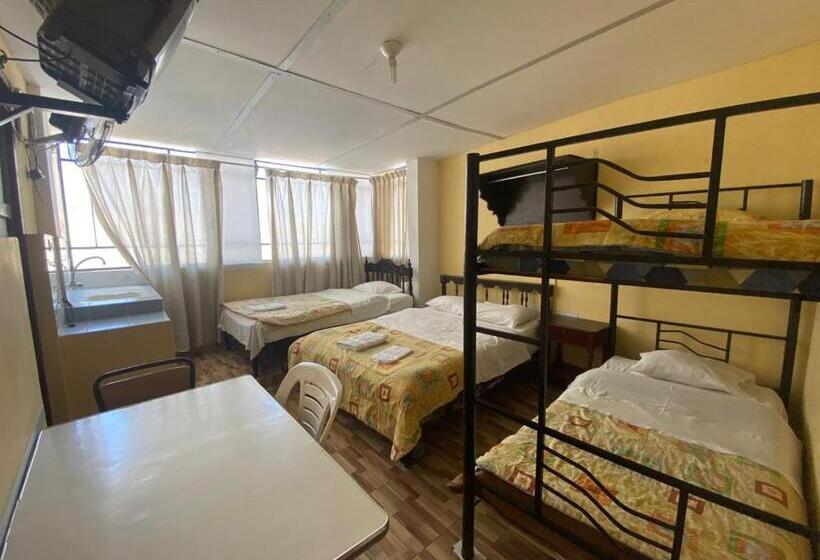 Трехместный Номер Superior, Hostal Hogar 3 Estrellas   Chepén