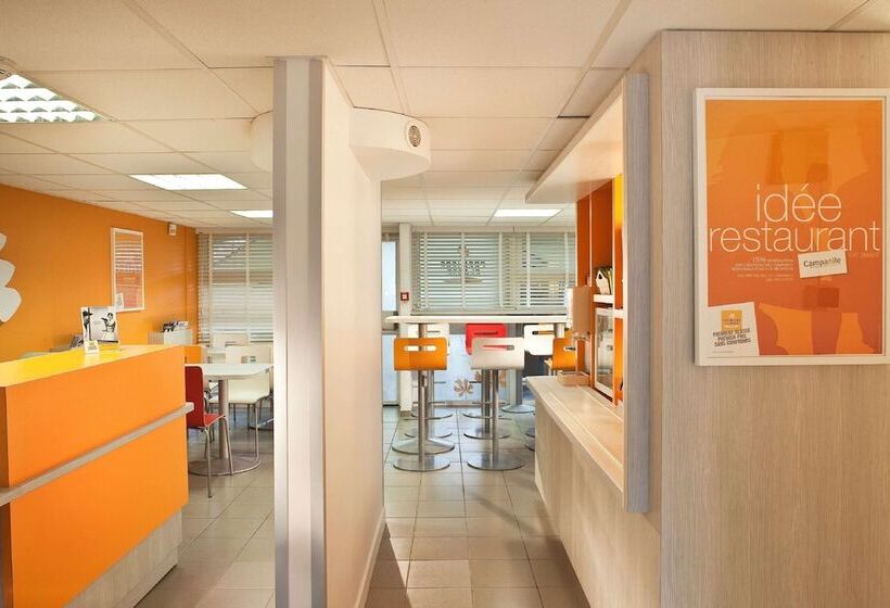Номер Стандарт, Premiere Classe Valenciennes Ouest Petite Foret