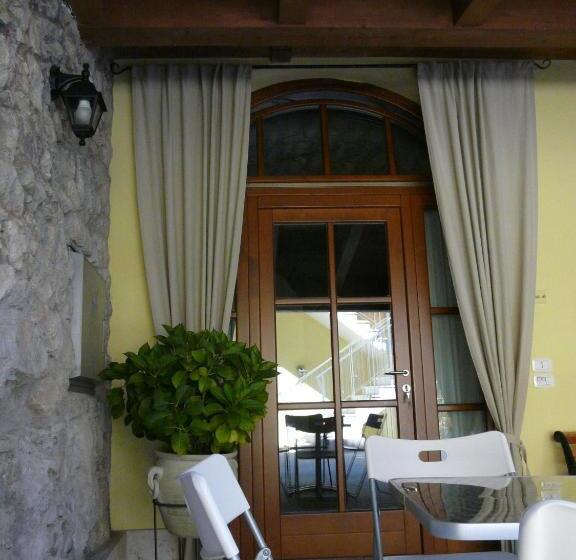 آپارتمان 1 خوابه, Appartamenti Gardastivo