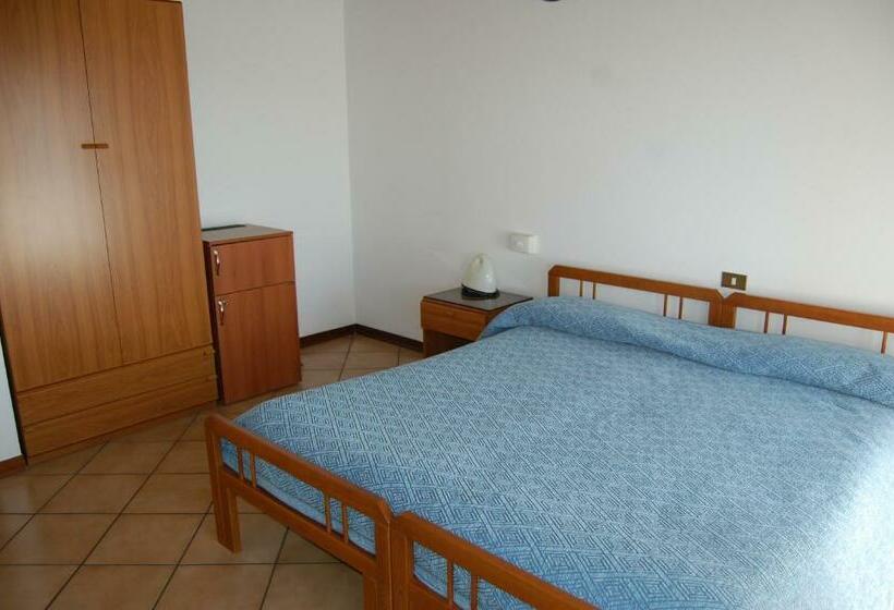 اتاق استاندارد, B&b Il Gufetto