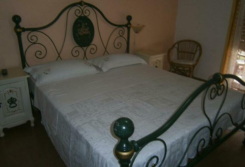 اتاق استاندارد, Pensione S. Antonio Ristorante Silvia