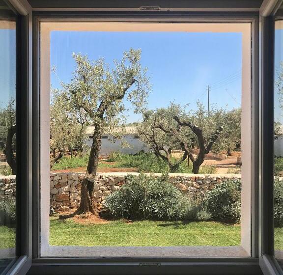 Номер Стандарт Вид на Сад, Masseria Spesseto