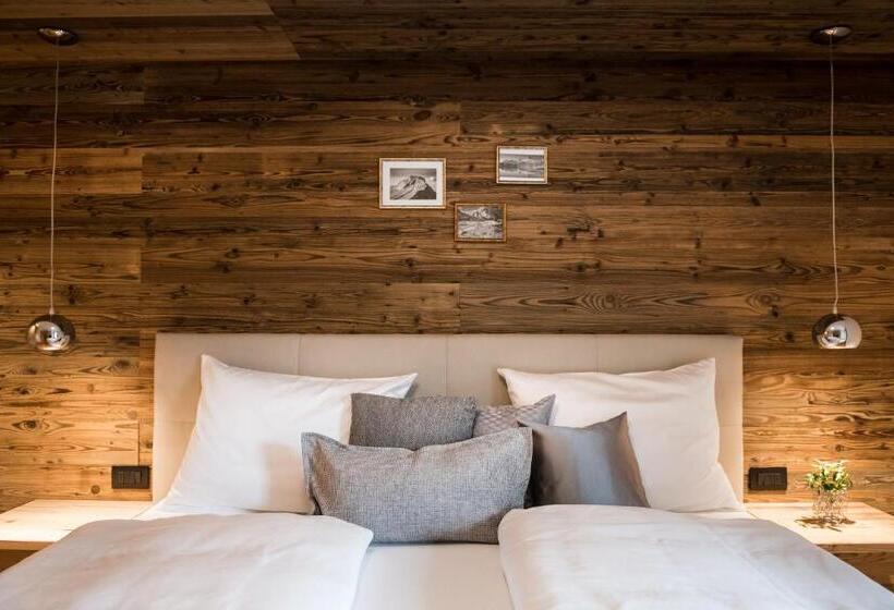 Апартаменты 1 Спальня с Видом, Les Dolomites Mountain Lodges