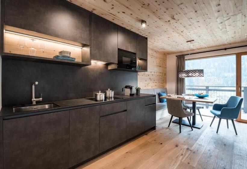 Апартаменты 1 Спальня с Видом, Les Dolomites Mountain Lodges