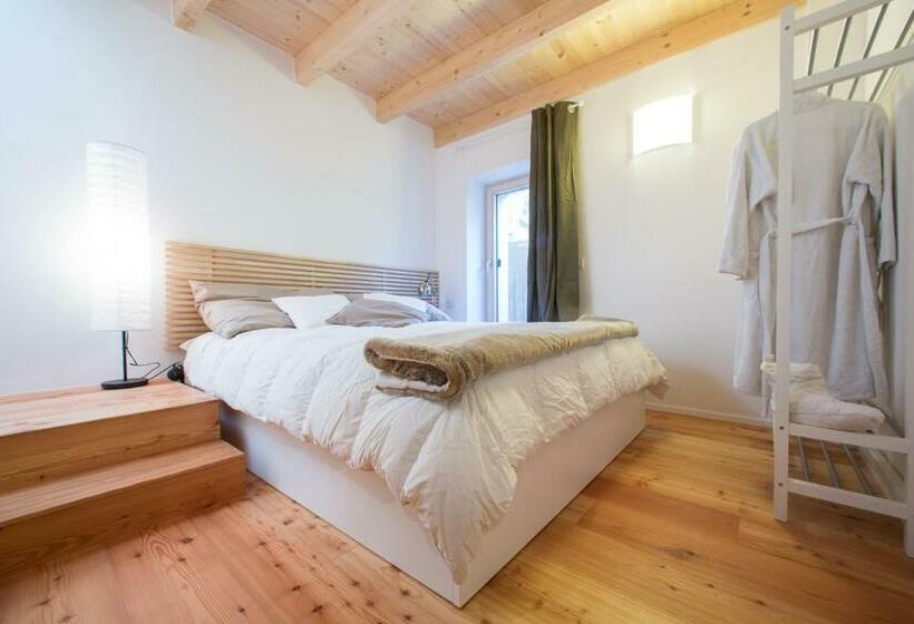 Апартаменты 1 Спальня с Балконом, Quercus Appartements Contactless Check In