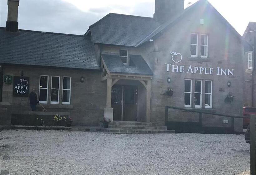 Хижина, The Apple Inn