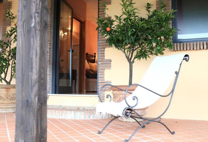 Номер Стандарт Вид на Сад, Agriturismo Il Raduno   Max Lelli