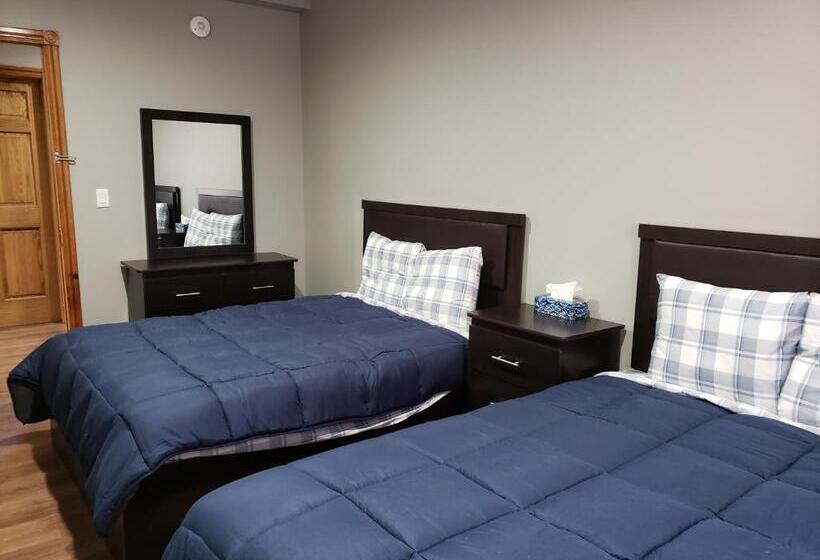 Четырехместный Номер Deluxe, Hepworth Hostel