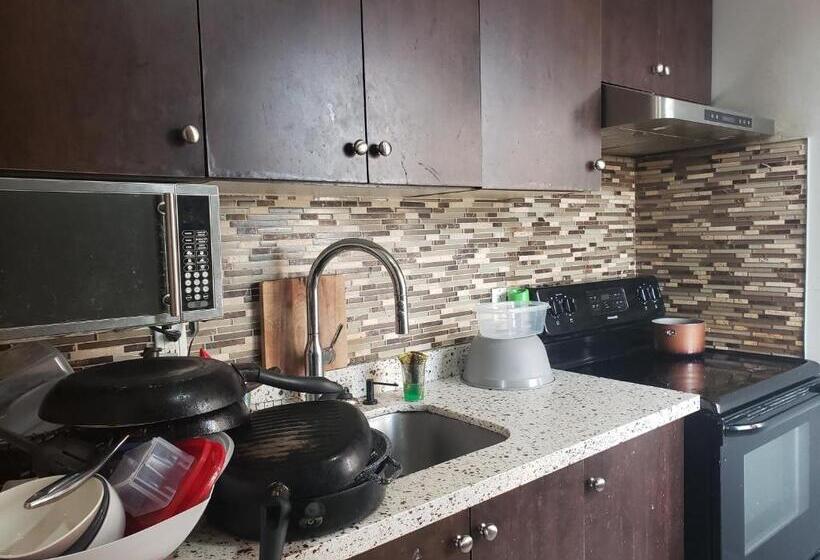 Четырехместный Номер Deluxe, Hepworth Hostel