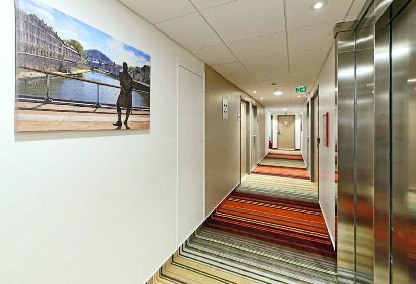 Номер Стандарт, Hôtel Akena Besançon
