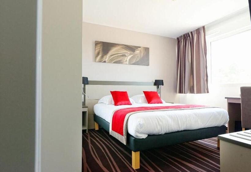 Семейный Номер, Hôtel Akena Besançon