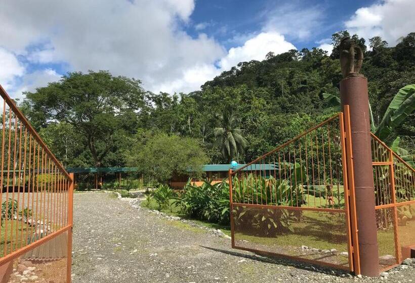 스탠다드 방갈로 정원 전망, Yejos Jungle Lodge