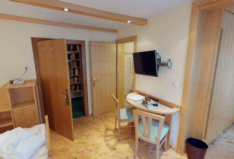 Номер Стандарт, Das Kleine Familienhotel Koch