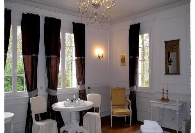 Номер Superior, Chambres D Hotes Spa Château D Omiécourt