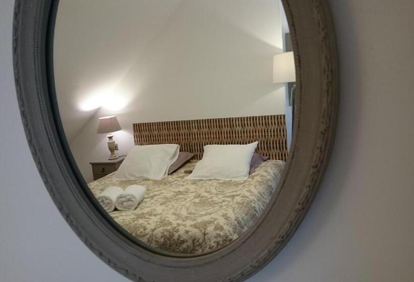 Апартаменты 2 Спальни, Chambres D Hotes Spa Château D Omiécourt