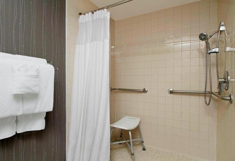 חדר סטנדרט עם מרפסת, Courtyard By Marriott Cocoa Beach Cape Canaveral