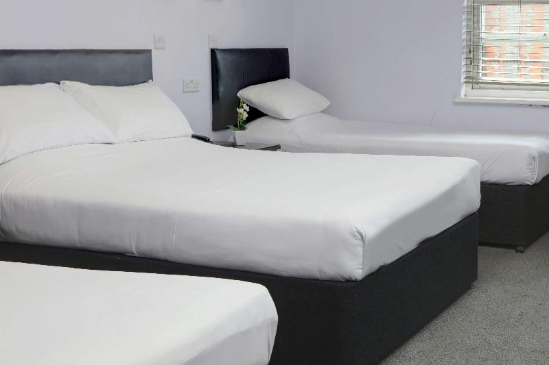 اتاق استاندارد چهار تخته, Sure Hotel By Best Western Reading