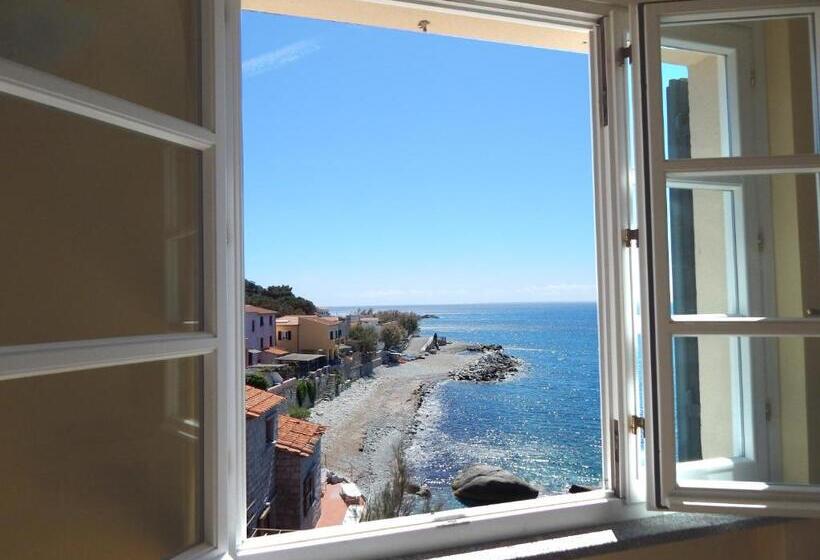 דירת חדר עם נוף לים ומרפסת, Appartamenti   Villa Mare