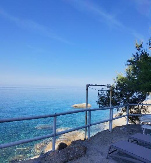 带1个卧室的带阳台的公寓, Appartamenti   Villa Mare