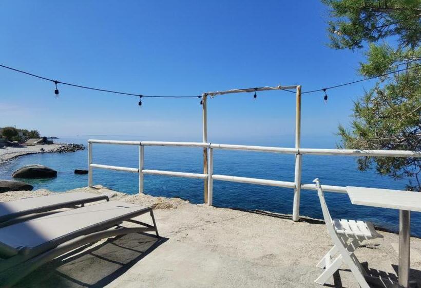 带1个卧室的带阳台的公寓, Appartamenti   Villa Mare