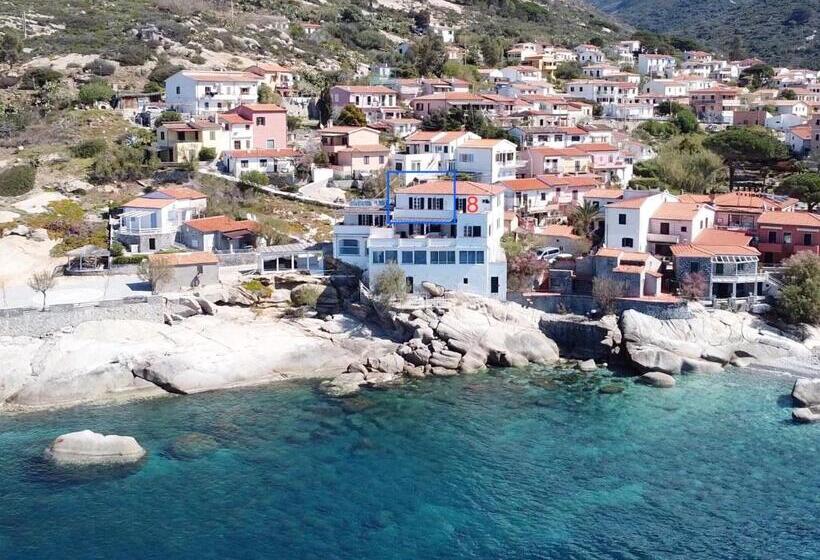 带1个卧室的带阳台的公寓, Appartamenti   Villa Mare