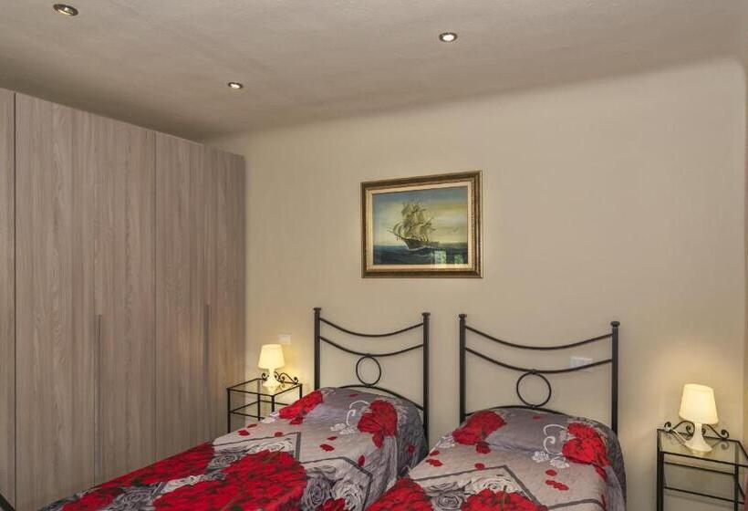 침실 2개 스위트, Art Gallery B&b