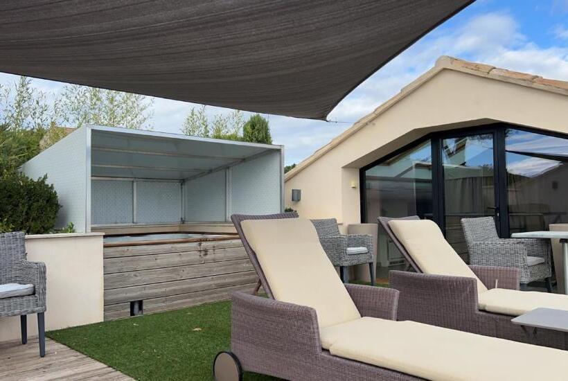 Номер Superior, Boutique Hôtel La Villa Montesquieu
