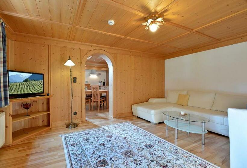 Апартаменты 1 Спальня с Балконом, Ferienwohnungen Gästehaus Altginzling