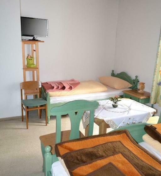 Номер Стандарт Трехместный, Gasthof Pension Schweiger Jagawirt
