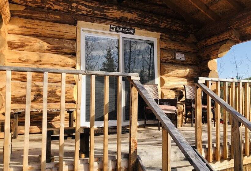 Хижина, Wrangell Mountain Lodge  Private Bathroom With Shower